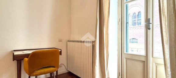 Квартира с 2 спальнями в Милан, Италия № 362274 3