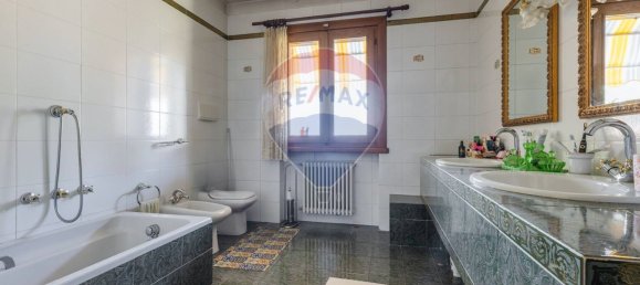 Villa de 9 habitaciónes en Varese, Italy No. 236103 28