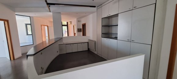 220m² Office in Castelfidardo, Italy No. 345859 2