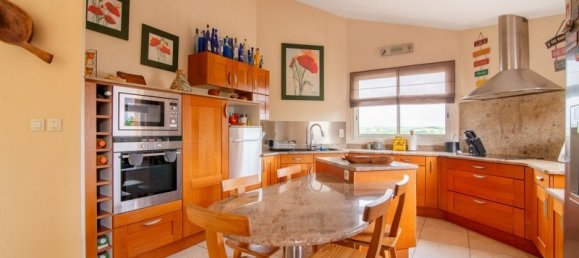 Вилла с 4 спальнями в Монтегю-сюр-Сав, Франция № 344936 3