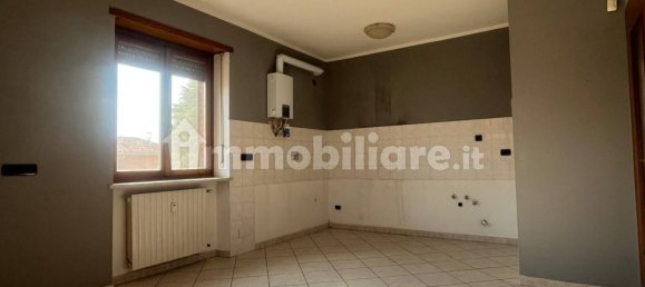 3 bedrooms Apartment in Turin, Italy No. 280639 5