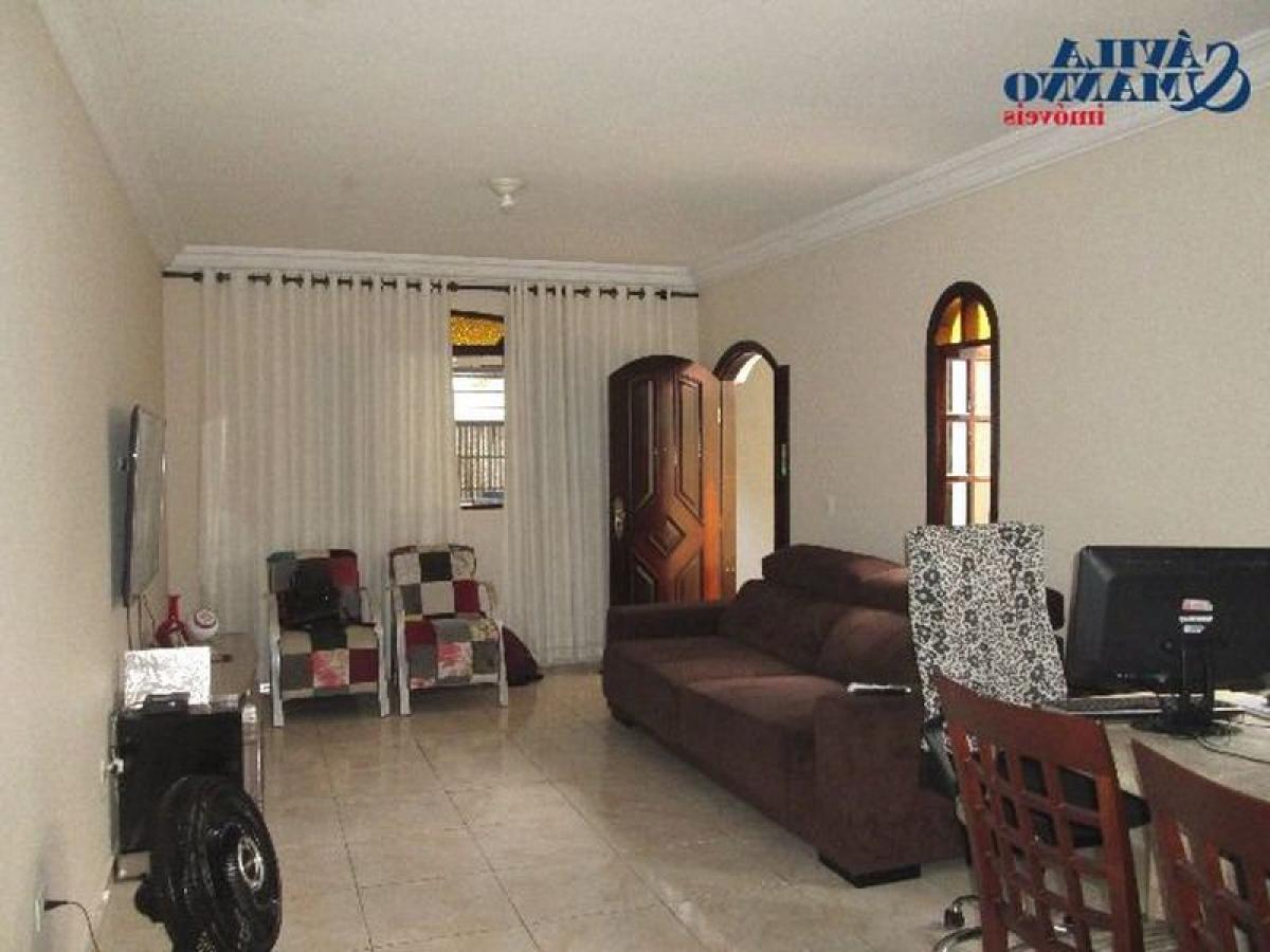 Casa de 3 dormitorios en Sao Paulo, Brazil No. 598249