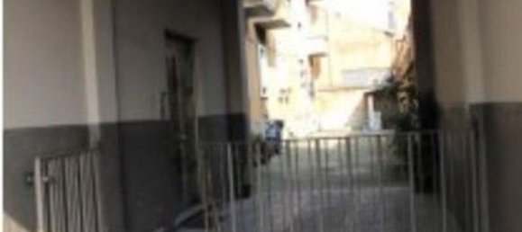 2-salle Appartement à Baranzate, Italy No. 187502 3