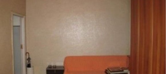 2-salle Appartement à Baranzate, Italy No. 187502 4