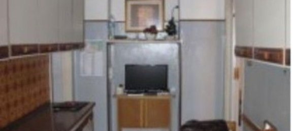 2-salle Appartement à Baranzate, Italy No. 187502 19