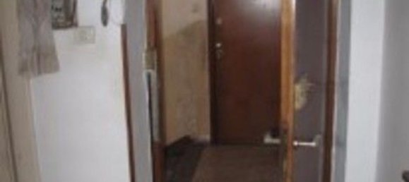 2-salle Appartement à Baranzate, Italy No. 187502 20