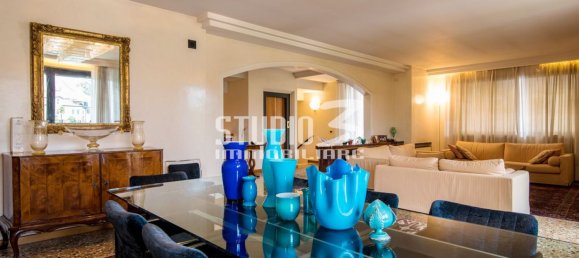 9 rooms Villa in Padua, Italy No. 53139 3