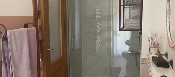 8 rooms House in Carrara, Italy No. 131525 14