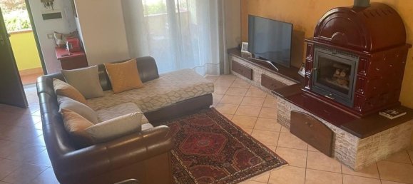 8 rooms House in Carrara, Italy No. 131525 33