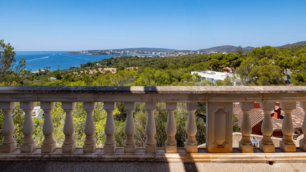 Villa de 4 dormitorios en Costa D'en Blanes, Spain No. 259610