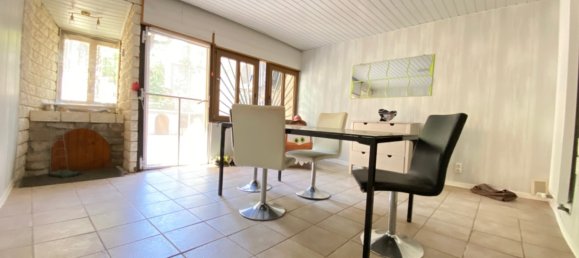 Casa de 2 dormitorios en Avricourt, France No. 91849 4