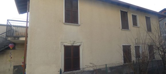 6 rooms House in Esino Lario, Italy No. 86075 9