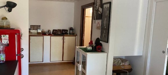 Квартира с 1 спальней в Фьюмичино, Италия № 324683 7