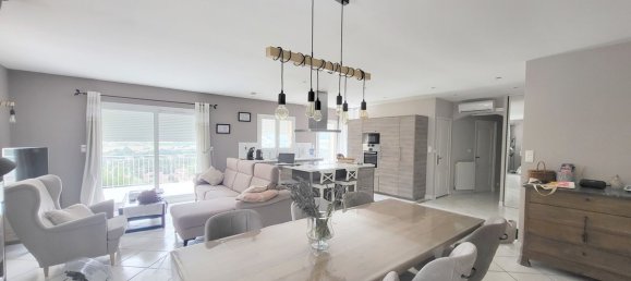 3 bedrooms Villa in Limoux, France No. 338748 4