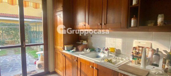 4 rooms House in Robecco sul Naviglio, Italy No. 89037 6