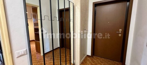 Квартира с 3 спальнями в Варедо, Италия № 341034 3