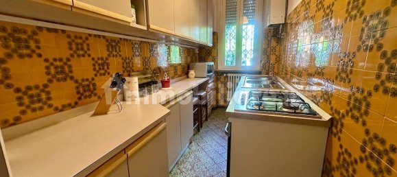 Квартира с 3 спальнями в Варедо, Италия № 341034 16