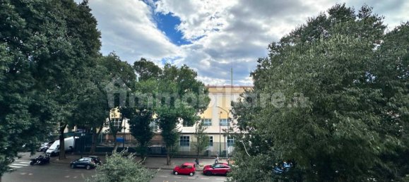 3 Schlafzimmer Wohnung in Florence, Italy, Nr. 184699 9