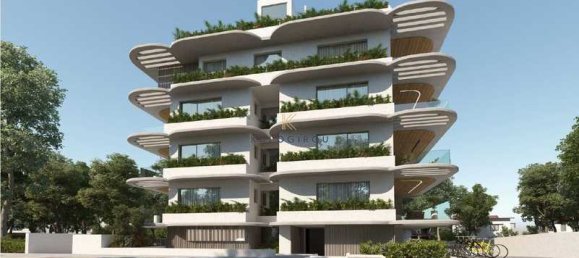 2 bedrooms Apartment in Larnaca, Cyprus No. 18703 2