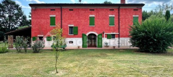 Villa de 5 dormitorios en San Possidonio, Italy No. 59996 3