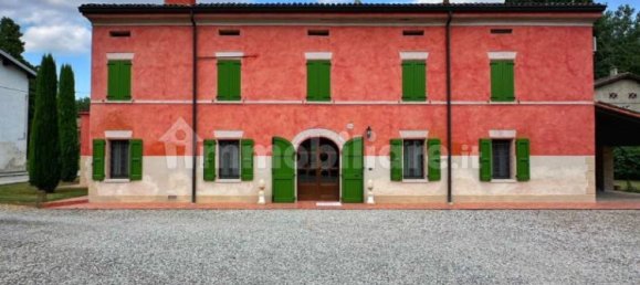 Villa de 5 dormitorios en San Possidonio, Italy No. 59996 2