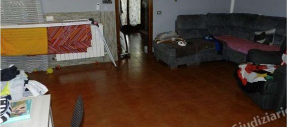 5-Zimmer Wohnung in Vescovato, Italy, Nr. 288210 9