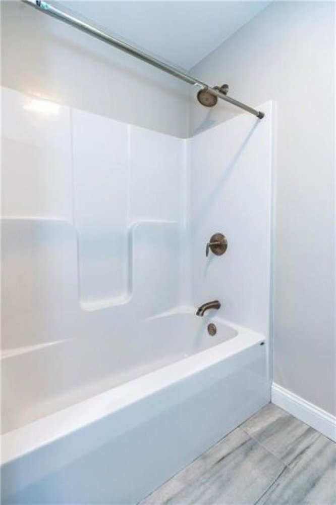 Дом с 3 спальнями в Хопкинтон, США № 372716