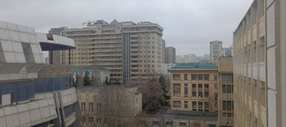 Apartamento de 3 dormitorios en Nasimi, Azerbaijan No. 1408 4