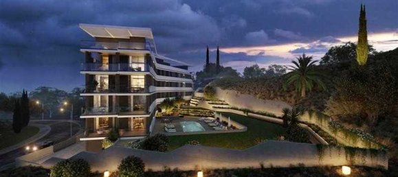 Квартира с 2 спальнями в Агиос Тихонас, Кипр № 8082 3