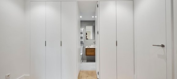 3 bedrooms Apartment in Madrid, Spain No. 122525 16