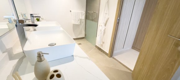 5 Schlafzimmer Villa in Sharjah, UAE, Nr. 8441 6