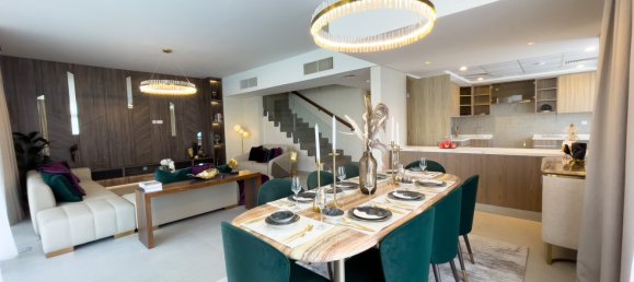 5 Schlafzimmer Villa in Sharjah, UAE, Nr. 8441 18