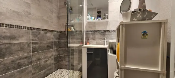 Квартира с 2 спальнями в Сент-Этьен, Франция № 348218 10