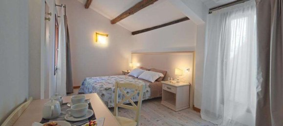 9 rooms Apartment in Venice, Italy No. 20318 27
