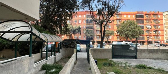 Studio in Cagliari, Italy No. 327982 5