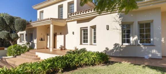 5 bedrooms Villa in Marbella, Spain No. 142167 46