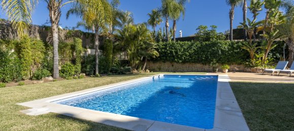 5 bedrooms Villa in Marbella, Spain No. 142167 40