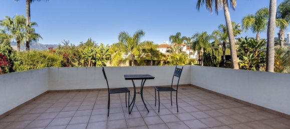 5 bedrooms Villa in Marbella, Spain No. 142167 28