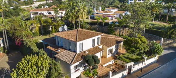 5 bedrooms Villa in Marbella, Spain No. 142167 42