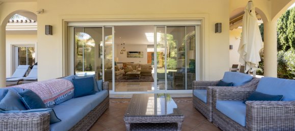 5 bedrooms Villa in Marbella, Spain No. 142167 6