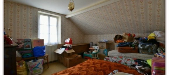 4 chambres Maison de ville à Châteaumeillant, France No. 69663 17