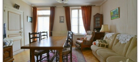 4 chambres Maison de ville à Châteaumeillant, France No. 69663 27