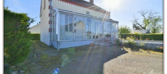 4 chambres Maison de ville à Châteaumeillant, France No. 69663 43