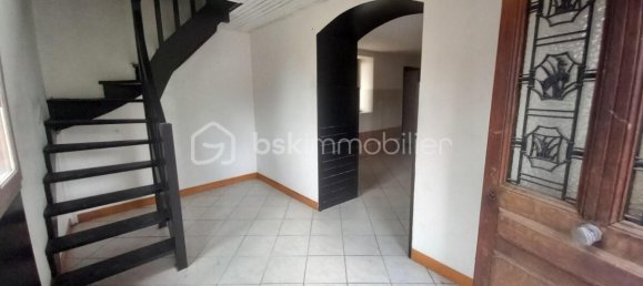 2 chambres Maison à La Côte-Saint-André, France No. 341490 3