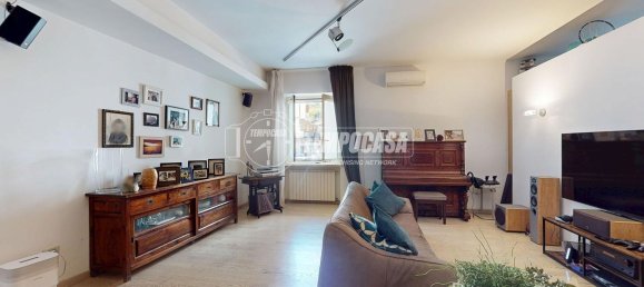 4-salle Appartement à Bari, Italy No. 301887 19