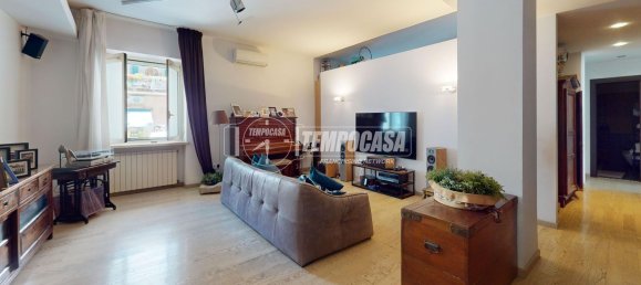 4-salle Appartement à Bari, Italy No. 301887 14