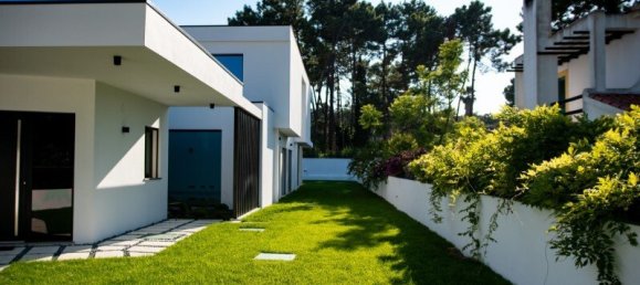 4 Schlafzimmer Villa in Seixal, Portugal, Nr. 136547 12