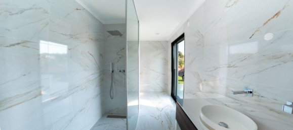 4 Schlafzimmer Villa in Seixal, Portugal, Nr. 136547 6