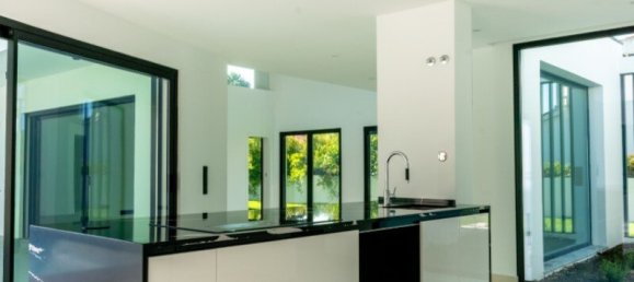 4 Schlafzimmer Villa in Seixal, Portugal, Nr. 136547 20