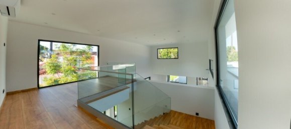 4 Schlafzimmer Villa in Seixal, Portugal, Nr. 136547 32